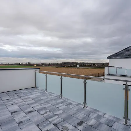 アパート Heaven Modern オワバ