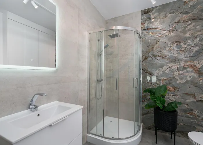 Heaven Modern アパート オワバ